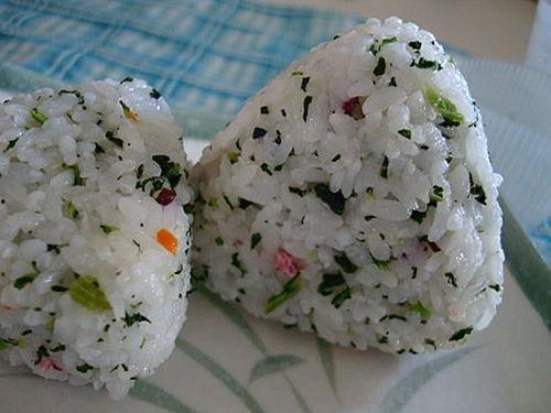 成人米饭饭团造型视频,米饭饭团造型视频教程解析