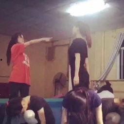 现代舞成人舞蹈展示视频,现代舞成人舞蹈风采展示