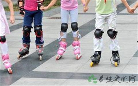 成人轮滑刹车教学视频,跟随教学视频轻松掌握安全停滑方法