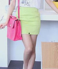 成人长裙改短裙视频